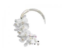 Buquê de Noiva Hoop Bouquet com Orquídeas Brancas e Pérolas - Buquê Moderno