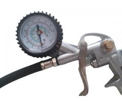 Calibrador de Pneu com Manômetro para Uso em Compressor